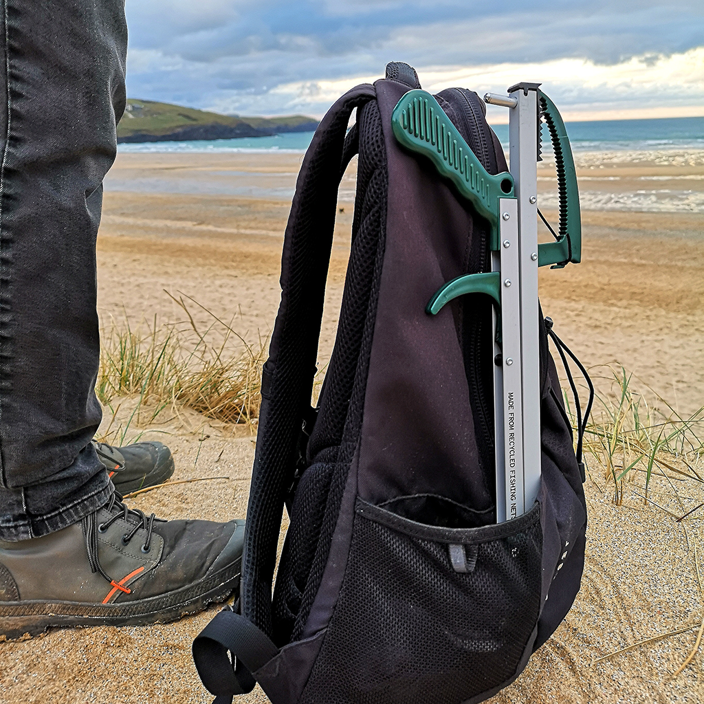 Recycled Ocean Plastic Folding Litter Picker