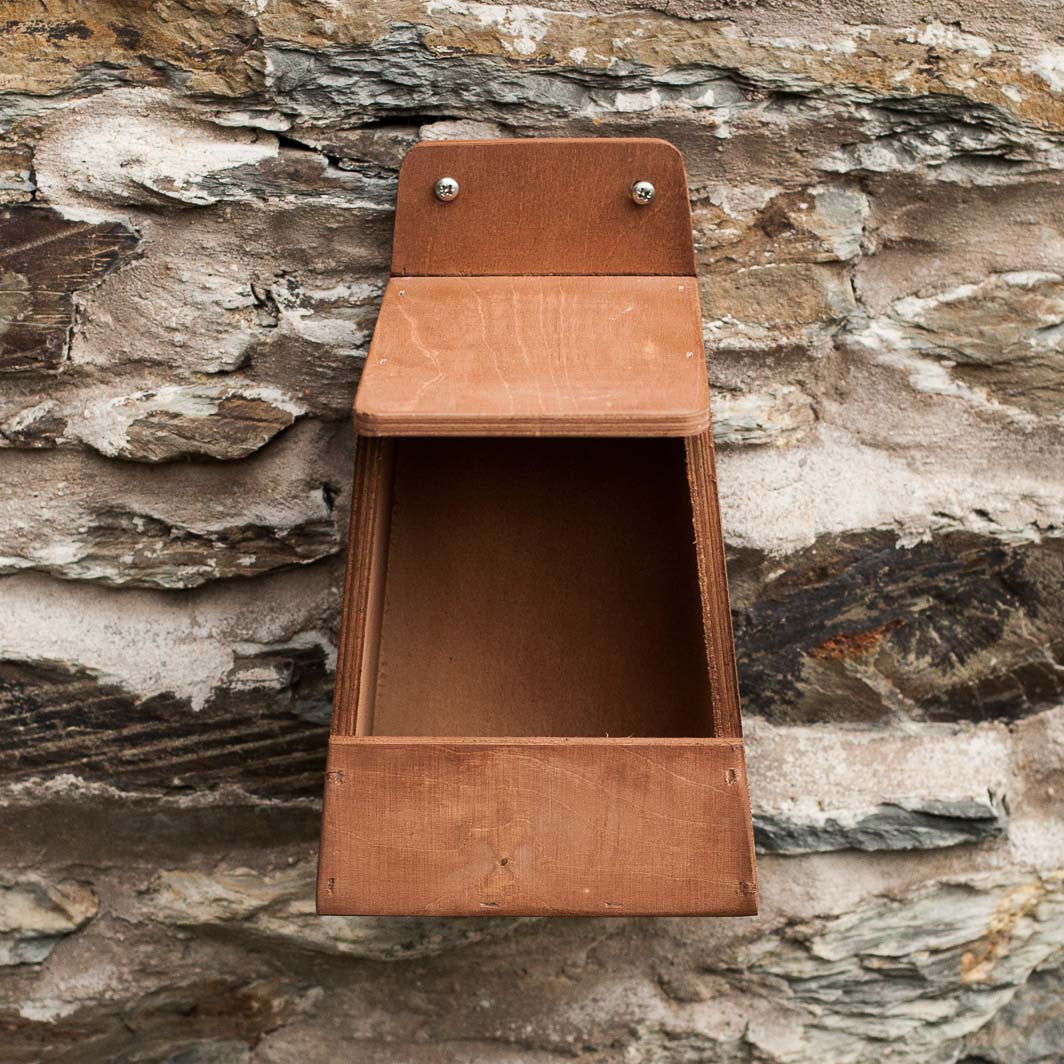 open fronted nest box for robins