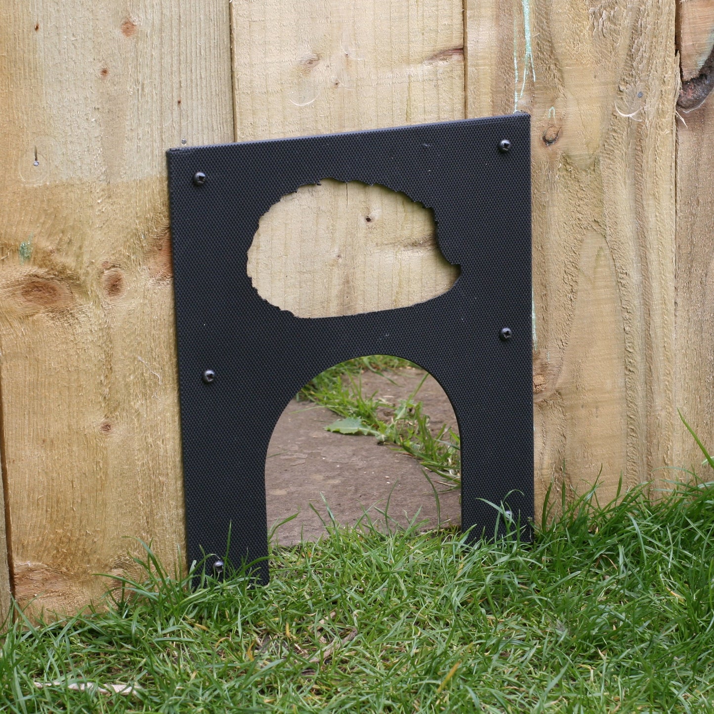 Eco Hedgehog Hole Plate